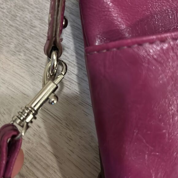 Relic plum crossbody preloved 💜 - Picture 8 of 13
